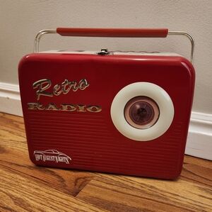 Vintage - Retro Radio Lunch Box - Hot August Nights - The Silver Company Limited